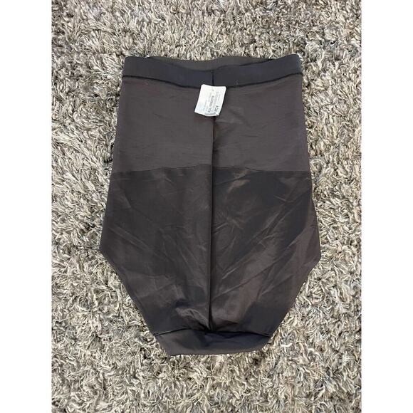 Miraclesuit M Shapewear Core Contour Hi-Waist Brief 2595 Black NEW - Picture 6 of 6